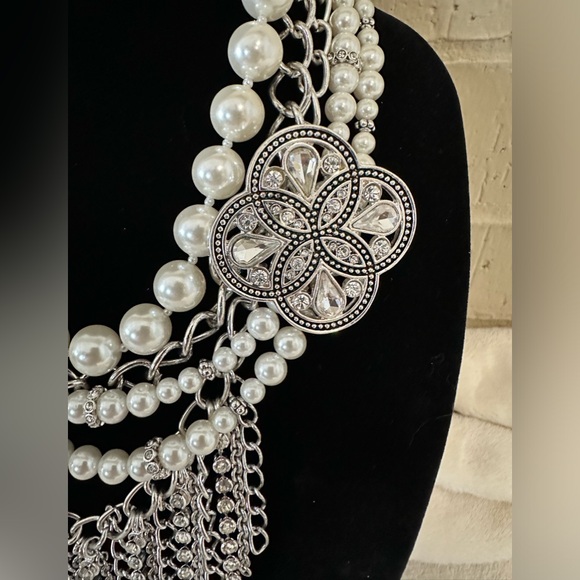 Premier Designs Pearl and Silver Toned Layered Necklaces with Enhancement Pin - Picture 2 of 10